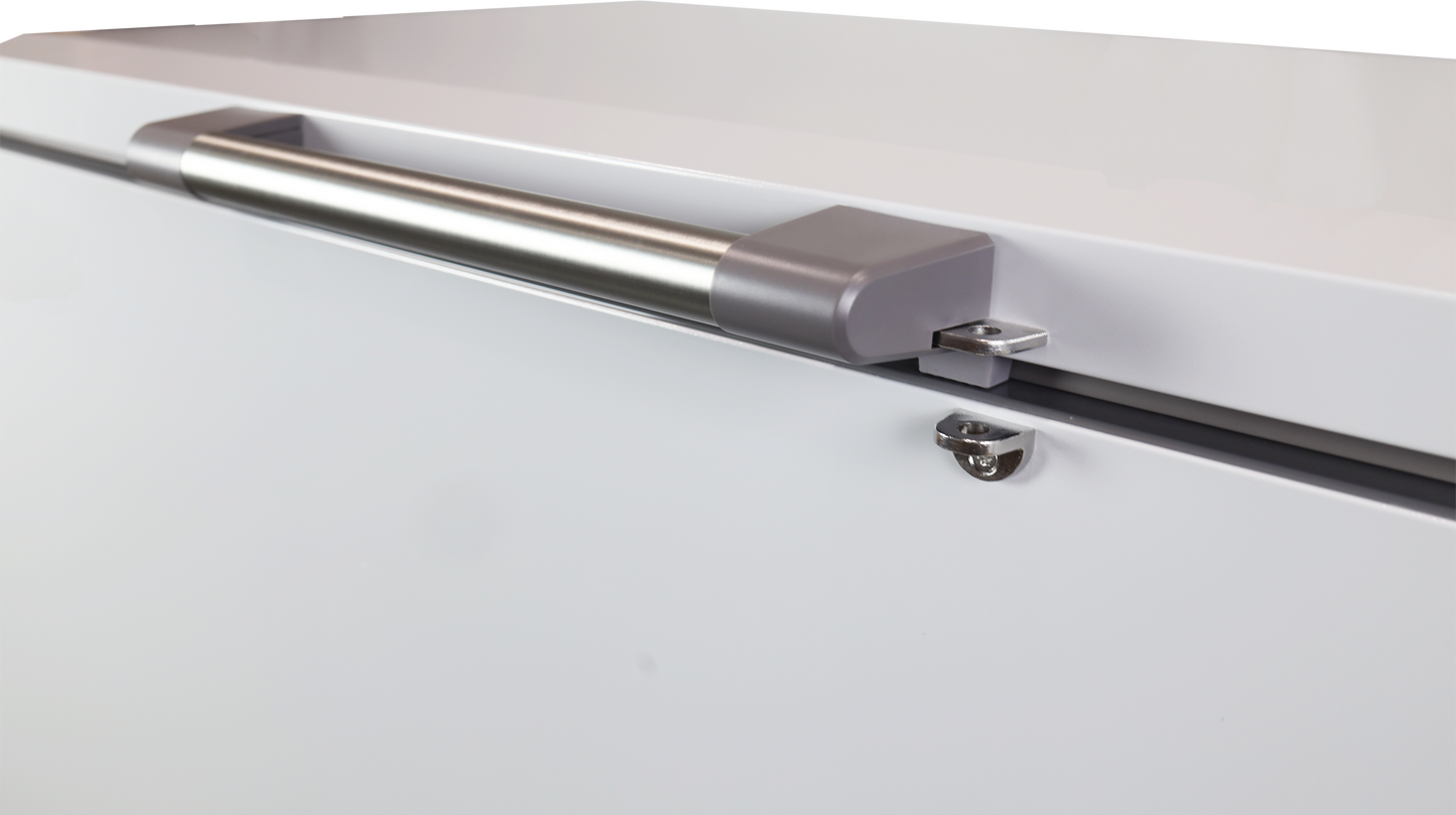 handle and lock on medical 11 cu ft chest freezer